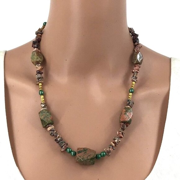 Unakite Jasper Necklace Natural Quartz Pink Green Gold Tone Beads 21 Inch Length - Picture 1 of 2